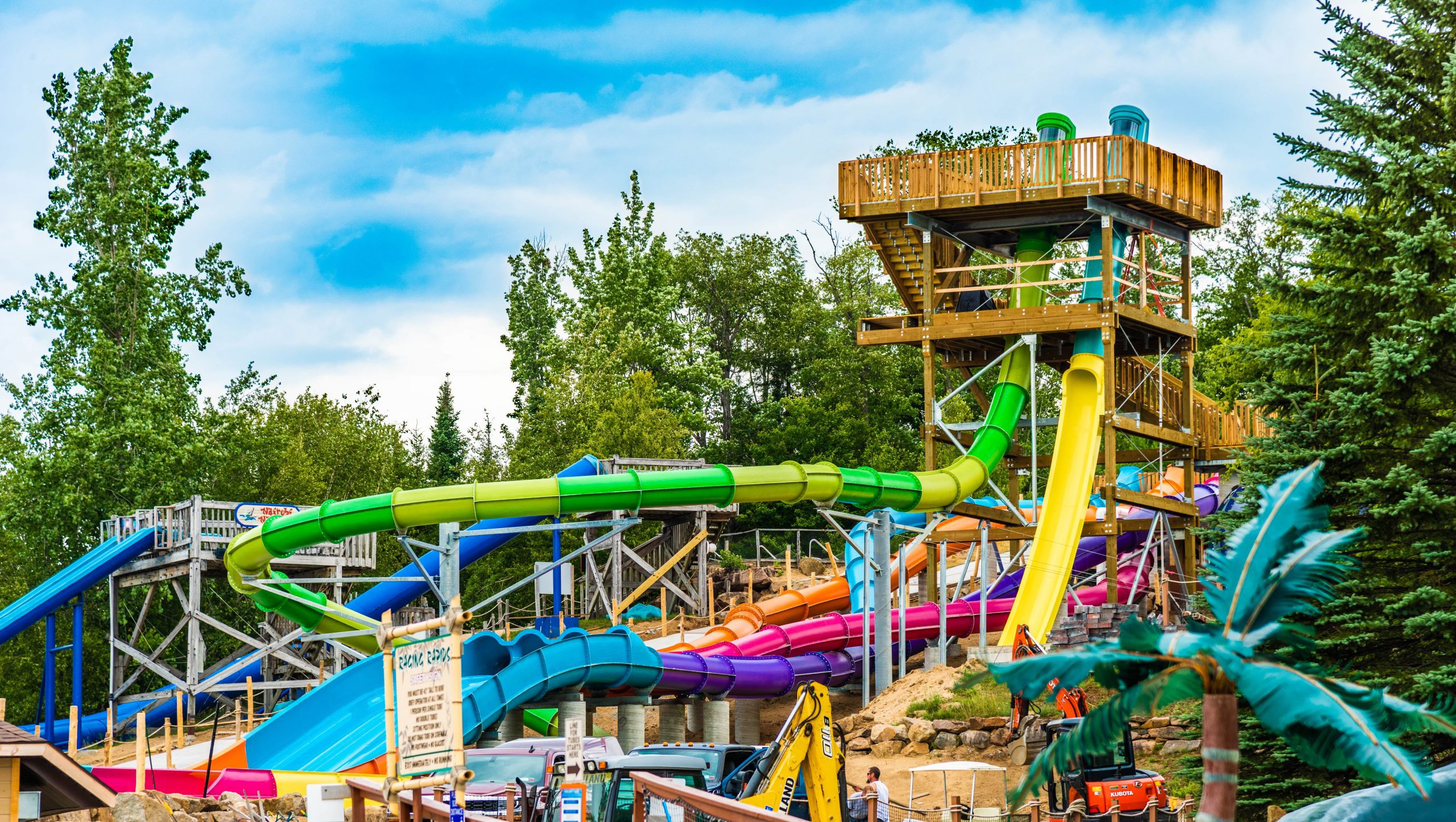 water safari closing date